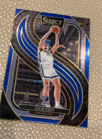 2024-25 Panini Select #192 Zach Edey — front