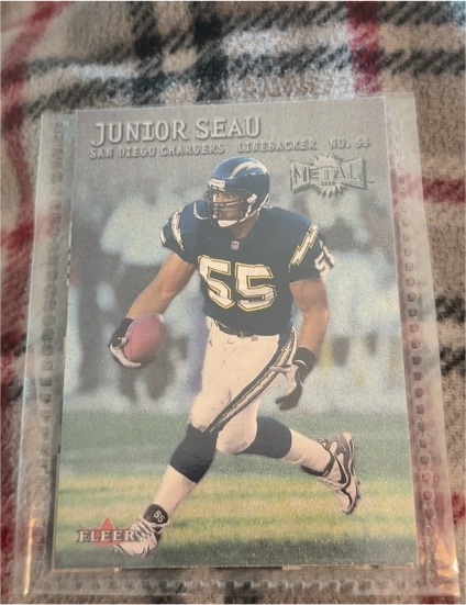 2000 Fleer Metal #62 Junior Seau — front