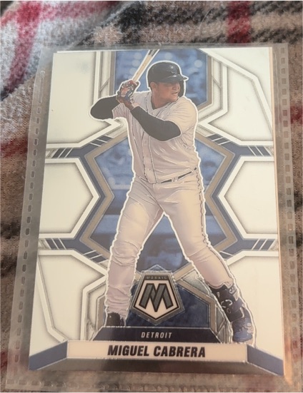 2022 Panini Mosaic #183 Miguel Cabrera — front
