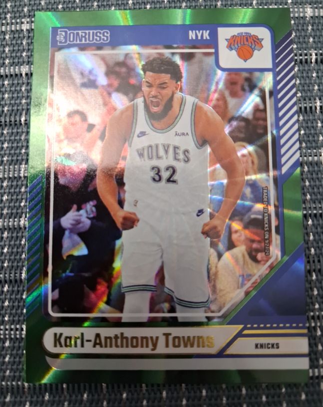 2024-25 Panini Donruss #8 Karl-Anthony Towns — front