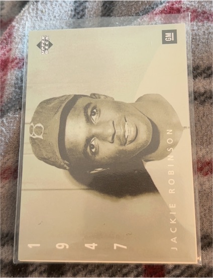 1994 Upper Deck Baseball: The American Epic #7 Jackie Robinson GM — front