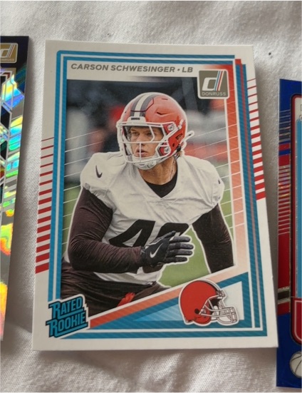 2025 Panini Donruss #392 Carson Schwesinger — front