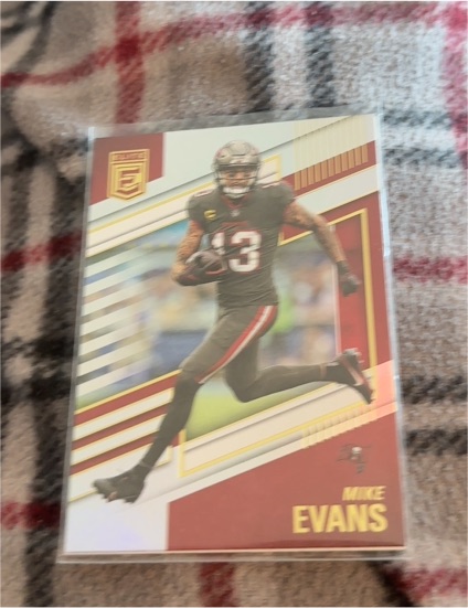 2022 Panini Donruss Elite #88 Mike Evans — front