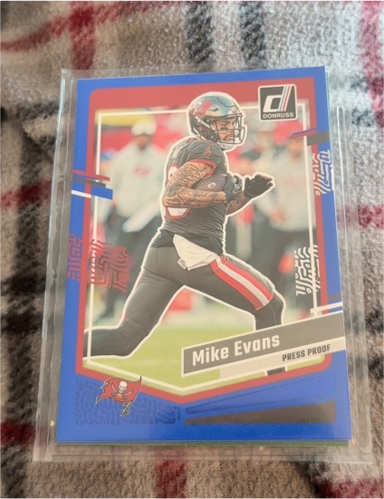 2023 Donruss #279 Mike Evans — front