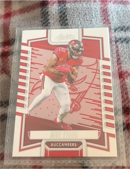 2023 Panini Absolute #71 Mike Evans — front