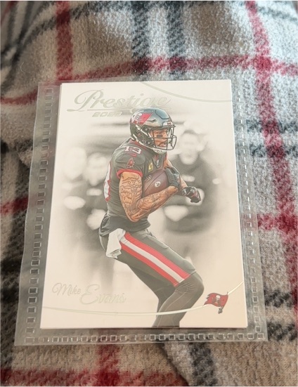 2023 Panini Prestige #279 Mike Evans — front