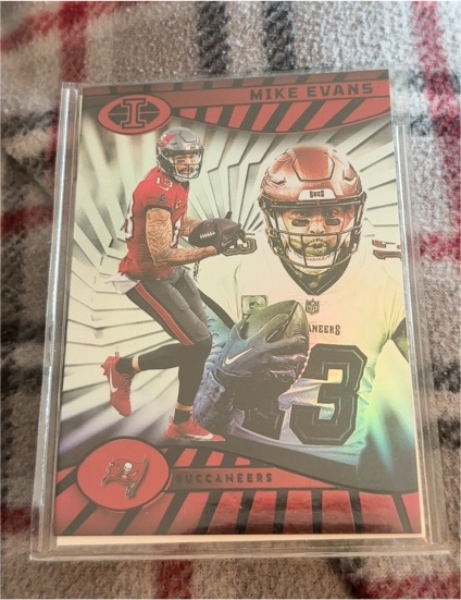 2024 Panini Illusions #86 Mike Evans — front