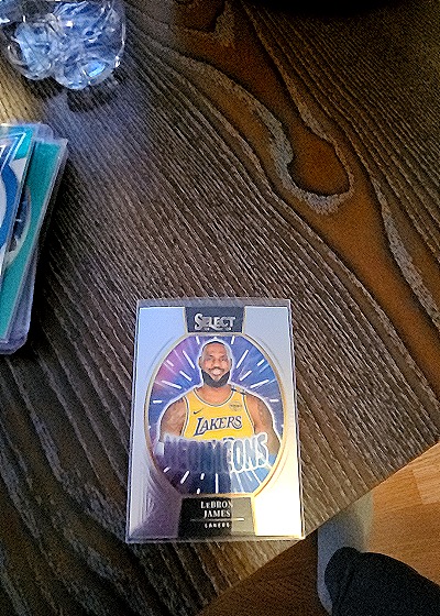 2024-25 Panini Select #7 LeBron James — front