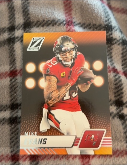 2023 Panini Zenith #96 Mike Evans — front