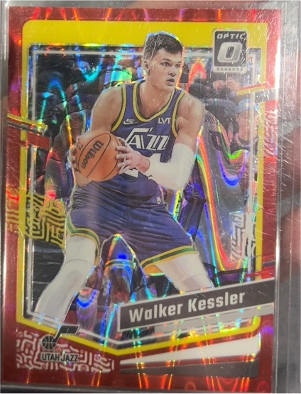 2023-24 Donruss Optic #25 Walker Kessler Red Seismic — front