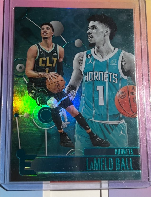 2022-23 Panini Chronicles Essentials #225 LaMelo Ball — front