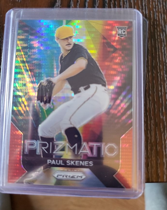 2024 Panini Prizm #9 Paul Skenes Prizmatic — front