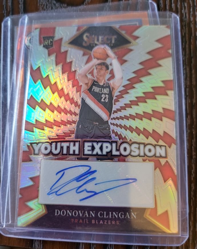 2024-25 Panini Select #YE-CLG Donovan Clingan Youth Explosion Auto — front