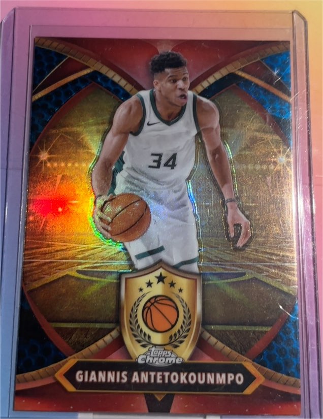 2024-25 Topps Chrome #BOD-12 Giannis Antetokounmpo — front