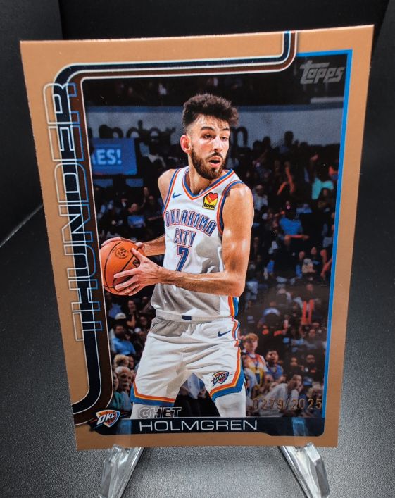 2025 Topps Basketball #118 Chet Holmgren — front