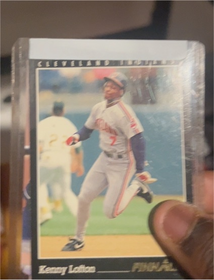1992 Fleer Kenny Lofton — front