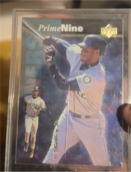 1998 Upper Deck Prime Nine #PN3 Ken Griffey Jr. — front
