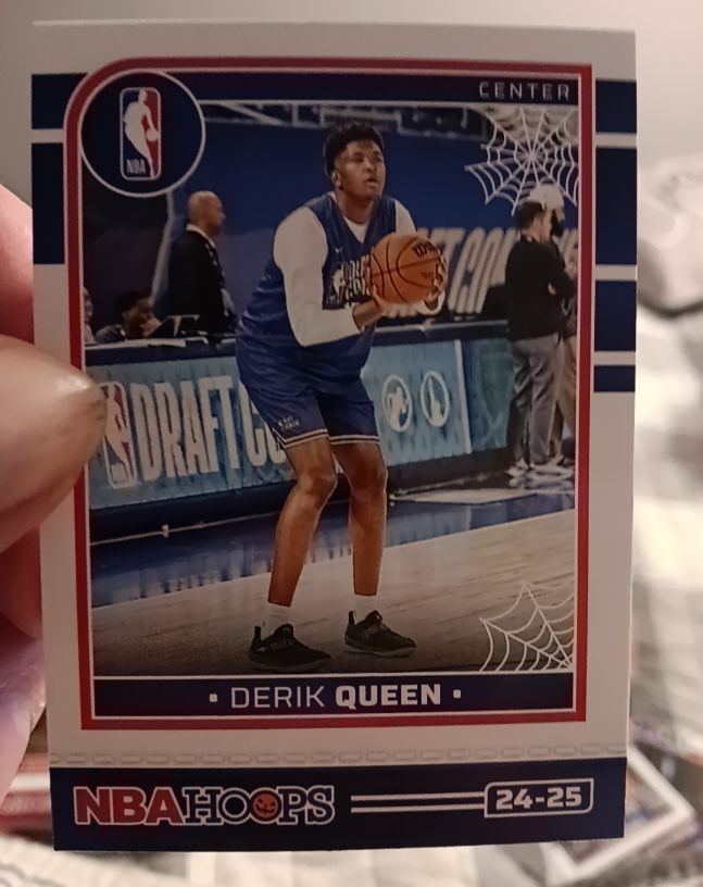 2024-25 Panini Haunted Hoops #5 Derik Queen — front