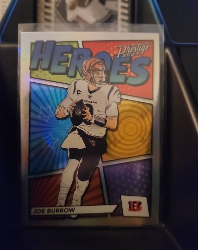 2022 Panini Prestige Heroes #H-2 Joe Burrow — front