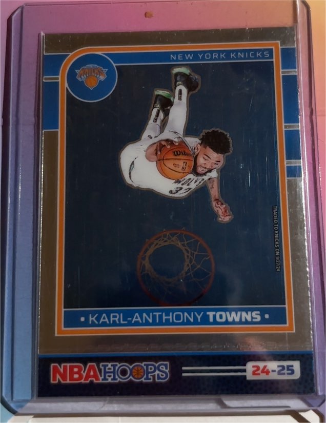 2024-25 Panini NBA Hoops #5 Karl-Anthony Towns — front