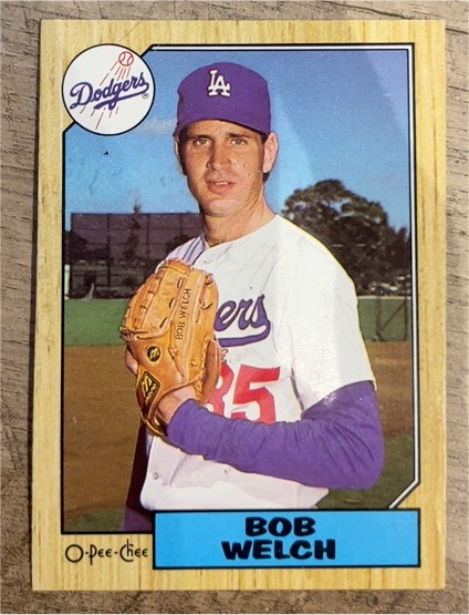1987 O-Pee-Chee #328 Bob Welch — front