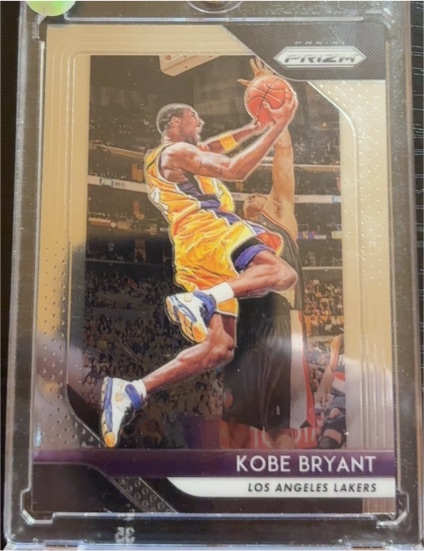 2018-19 Panini Prizm #15 Kobe Bryant — front