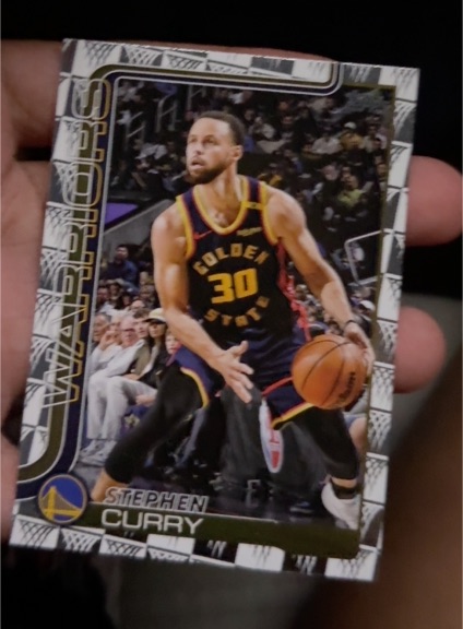 2025-26 Topps Basketball #135 Stephen Curry — front