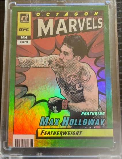 2022 Donruss UFC Octagon Marvels #20 Max Holloway — front