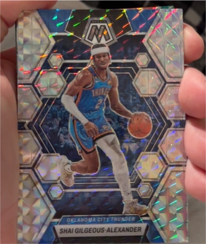 2022-23 Panini Mosaic #4 Shai Gilgeous-Alexander — front