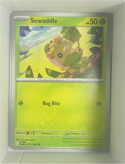 2025 Pokémon TCG Scarlet & Violet White Flare #001 Sewaddle — front