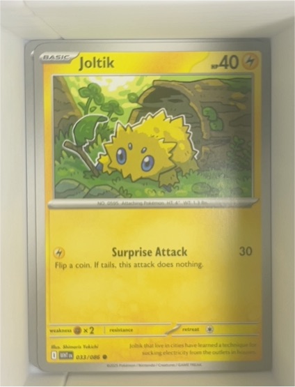 2023 Pokémon SV: White Flare #033 Joltik — front
