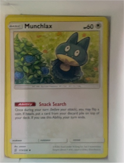 2019 Pokemon Sun & Moon Unified Minds #173 Munchlax — front