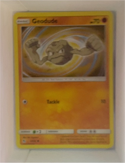 2019 Pokémon Hidden Fates #33 Geodude — front