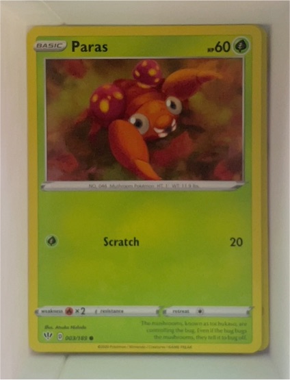 2020 Pokémon Darkness Ablaze #003 Paras — front