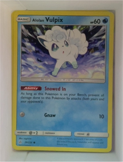 2019 Pokémon Sun & Moon Cosmic Eclipse #39 Alolan Vulpix — front