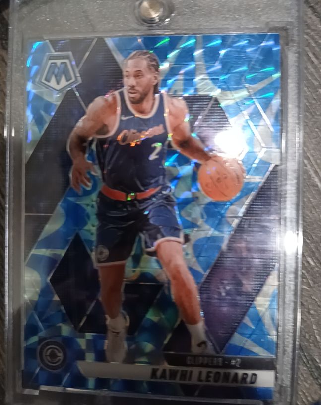 2024-25 Panini Mosaic #7 Kawhi Leonard — front