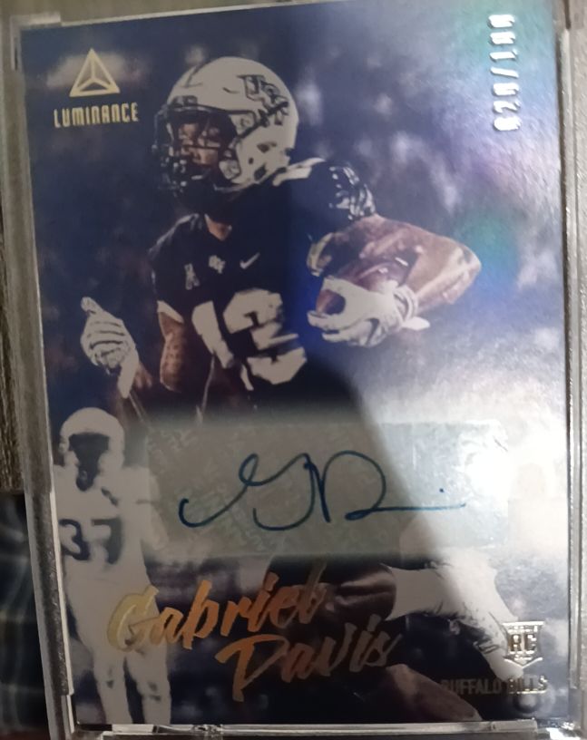 2020 Panini Luminance #RC Gabriel Davis — front
