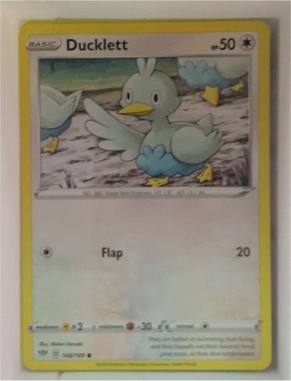2020 Pokémon Sword & Shield Darkness Ablaze #148 Ducklett — front