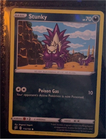 2020 Pokémon SWSH02: Rebel Clash #114 Stunky — front