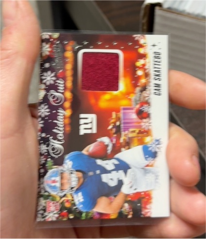 2025 Panini Absolute #HS-ESX Evan Skatton Holiday Suit Patch — front