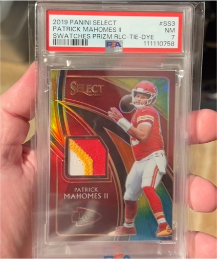 2019 Panini Select #SS3 Patrick Mahomes II Swatches Prizm RLC Tie-Dye — front