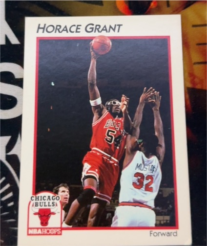 1989-90 NBA Hoops #16 Horace Grant — front