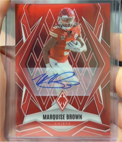 2025 Panini Phoenix Marquise Brown Red Parallel Autograph — front