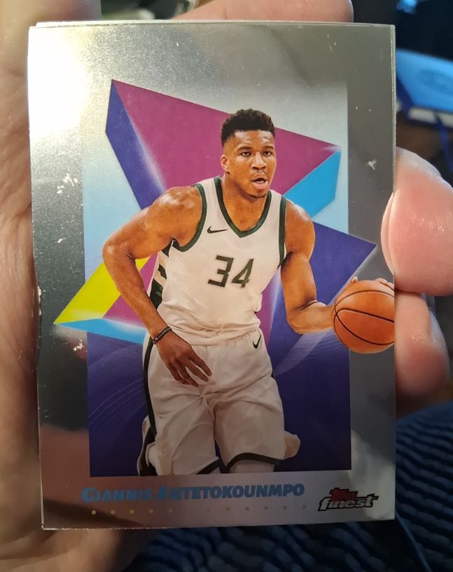 2024-25 Topps Finest #56 Giannis Antetokounmpo — front
