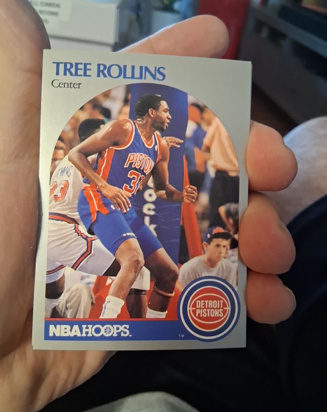 1990 NBA Hoops #413 Tree Rollins Detroit Pistons — front