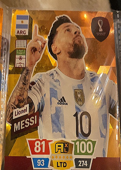 2022 Panini Adrenalyn XL FIFA World Cup Qatar #LTD 274 Lionel Messi — front