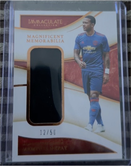 2020 Panini Immaculate Collection Magnificent Memorabilia #Memphis Depay — front