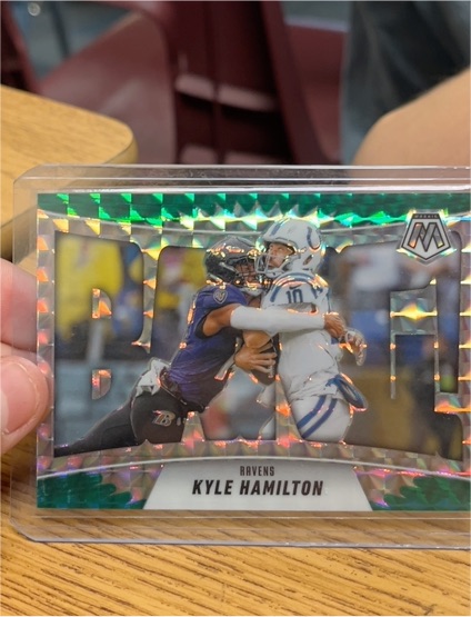 2025 Panini Mosaic Bang! #10 Kyle Hamilton — front
