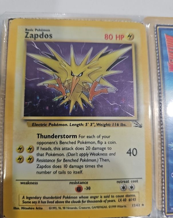 1999 Pokémon Fossil #15 Zapdos — front