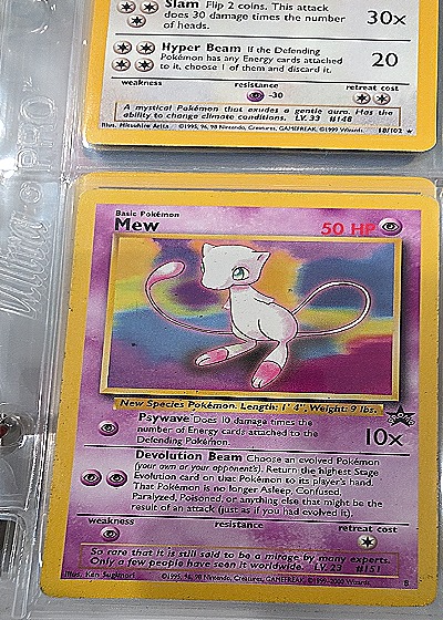 2000 Pokemon Black Star Promo #8 Mew — front